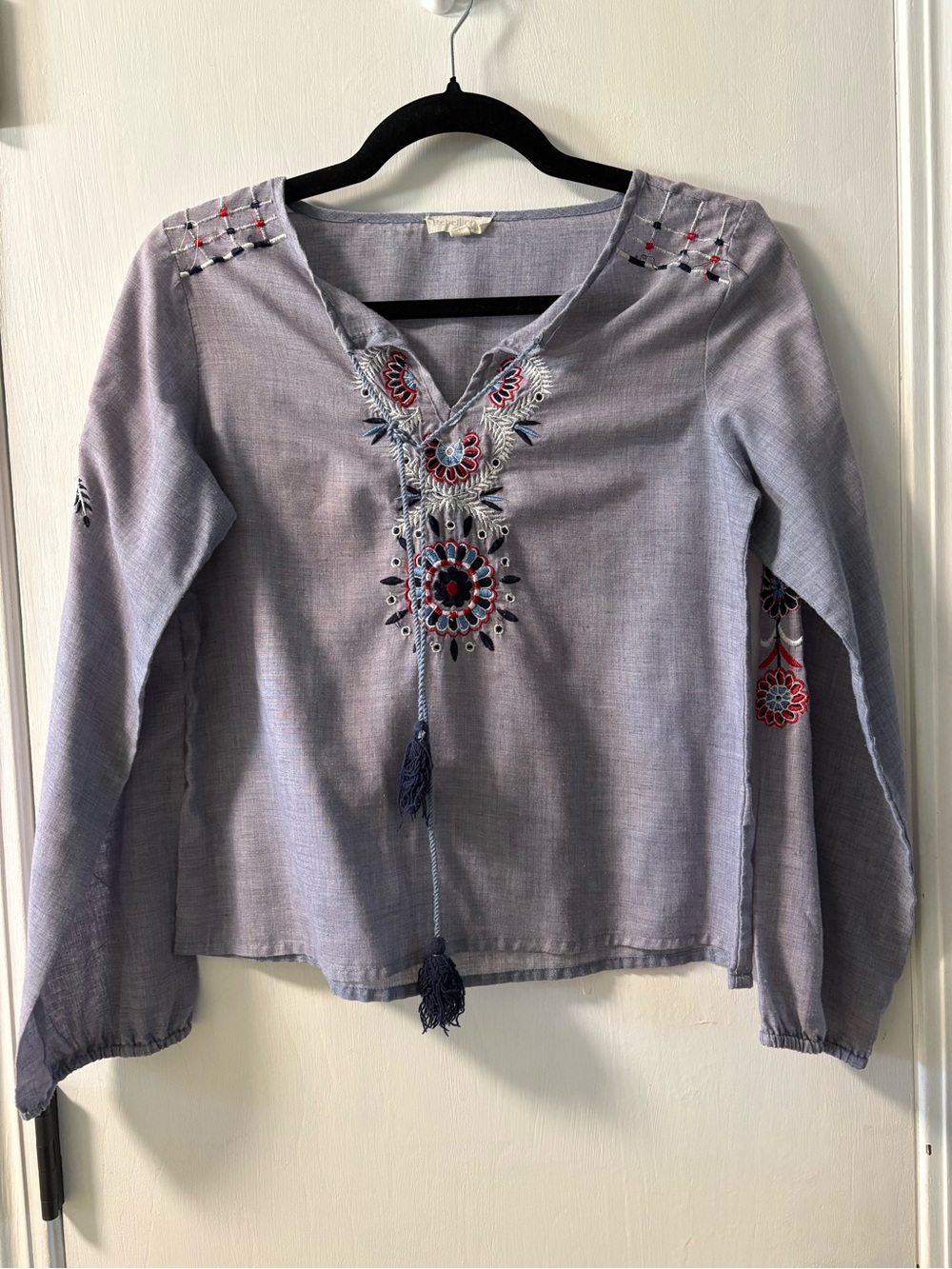 Rebellion Embroidered Boho Blouse Floral Tassel Tie Long Sleeve Medium